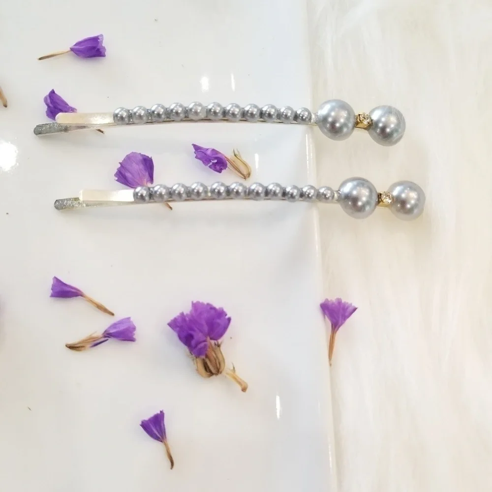 Gray pearl hair pins